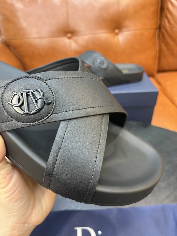 Dior 디올르 신규 여름 남성 소가죽 슬리퍼 001-228498