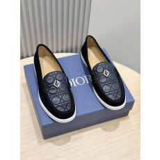 Dior Granville 남성 스웨이드 로퍼 001-228502