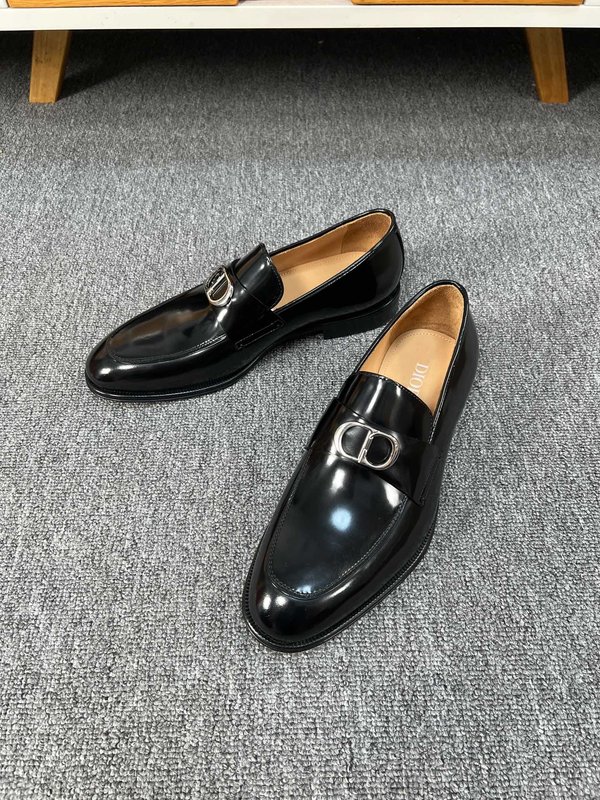 디올 Dior 남성 버니쉬드 에지 비드 구두 001-228556