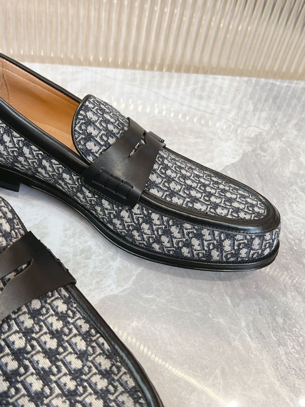 Dior Granville 남성 로퍼 001-228626
