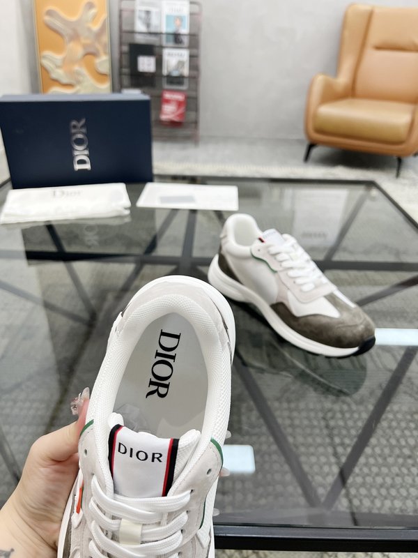 Dior 이탈리아 수입 소 가죽 스포츠화 001-228633