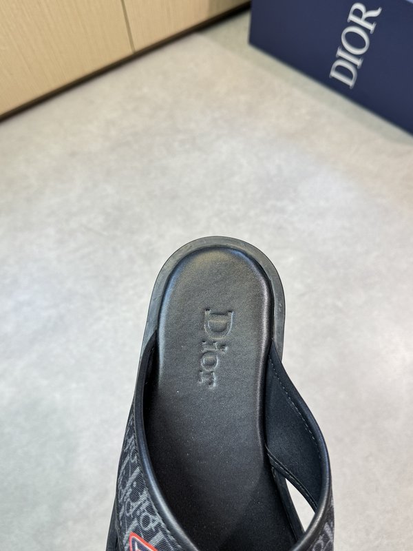 디올 Dior 캐주얼 샌들 토템 인조가죽 001-228634
