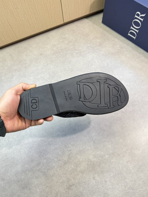 디올 Dior 캐주얼 샌들 토템 인조가죽 001-228634