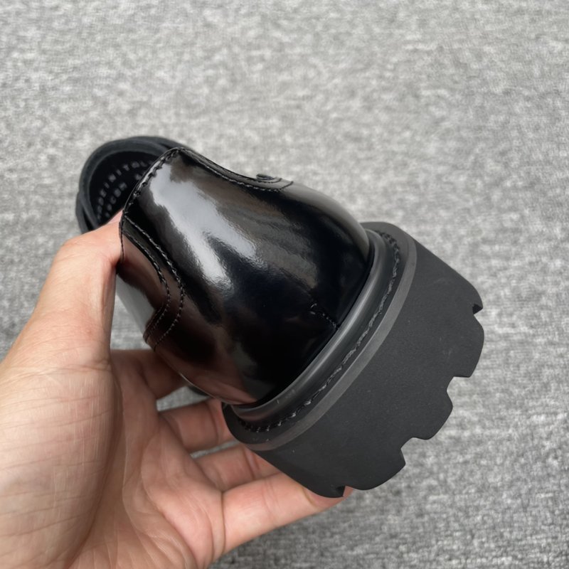 Dior Explorer 블랙 가죽 더비슈즈 001-228676