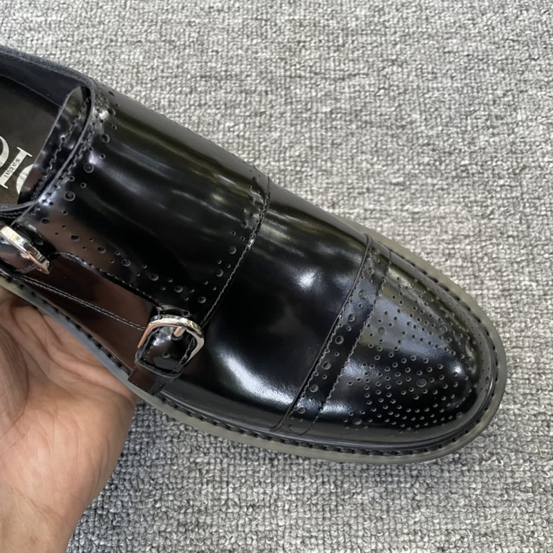 Dior Explorer 블랙 광택 가죽 더비 슈즈 001-228685