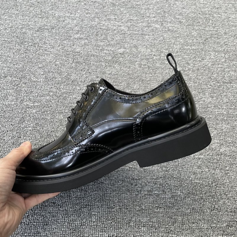 DIOR EXPLORER 블랙 가죽 더비슈즈 001-228687