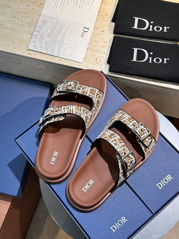 Dior Aqua 남성 크로스 밴들 샌들 001-228700