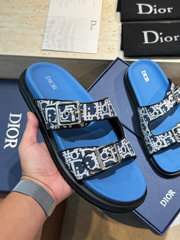 Dior Aqua 남성 교차 밴드 샌들 001-228701