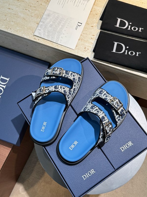 Dior Aqua 남성 교차 밴드 샌들 001-228701