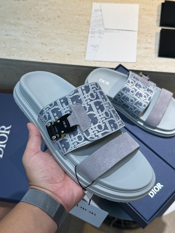 DIOR Aqua 남성 크로스 밴드 패턴 슬리퍼 샌들 001-228708