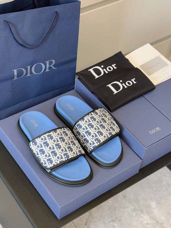 Dior Aqua 남성 교차 스트랩 샌들 001-228784