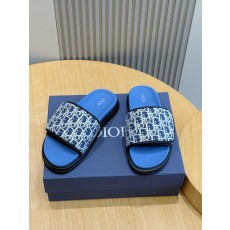 Dior Aqua 남성 교차 스트랩 샌들 001-228784