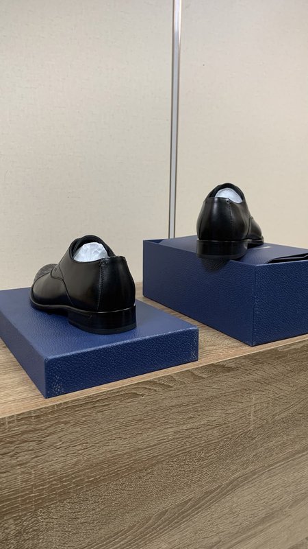 Dior 디올 남성 비즈니스 캐주얼 로퍼 001-228909