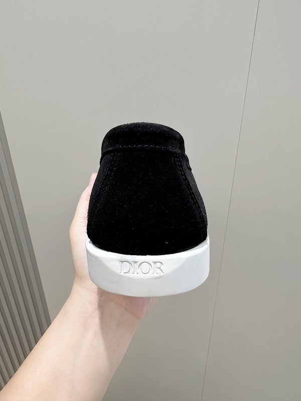 Dior Granville 남성 스웨이드 로퍼 001-228940