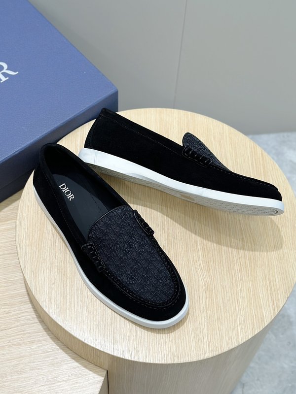Dior Granville 남성 스웨이드 로퍼 001-228940