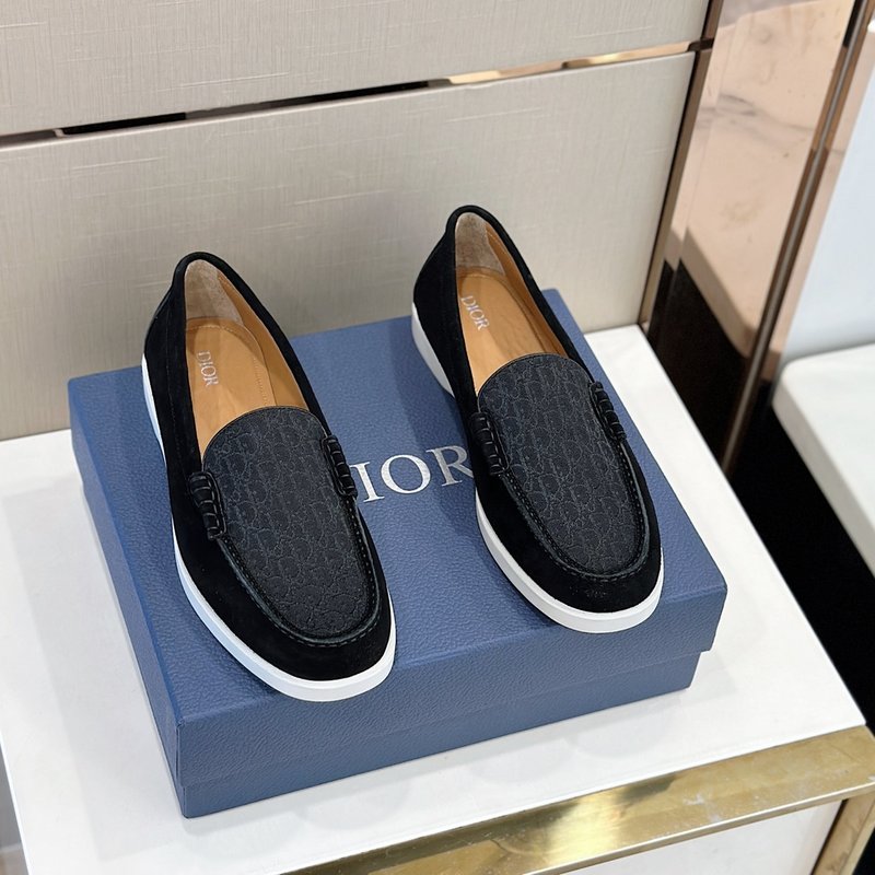 Dior Granville 남성 스웨이드 로퍼 001-228942