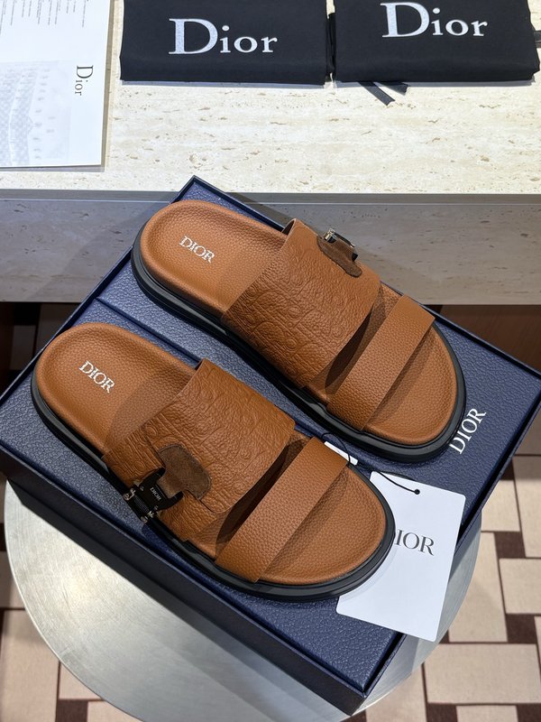 Dior Aqua 남성 교차 스트랩 샌들 001-228991