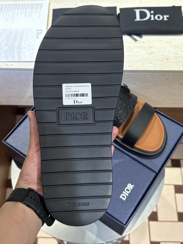 Dior Aqua 남성 크로스 밴드 샌들 001-228994