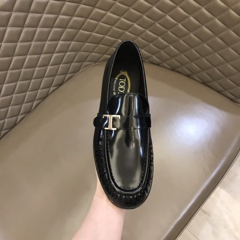 TOD'S 남성 수제 가죽 로퍼 구두 001-229016