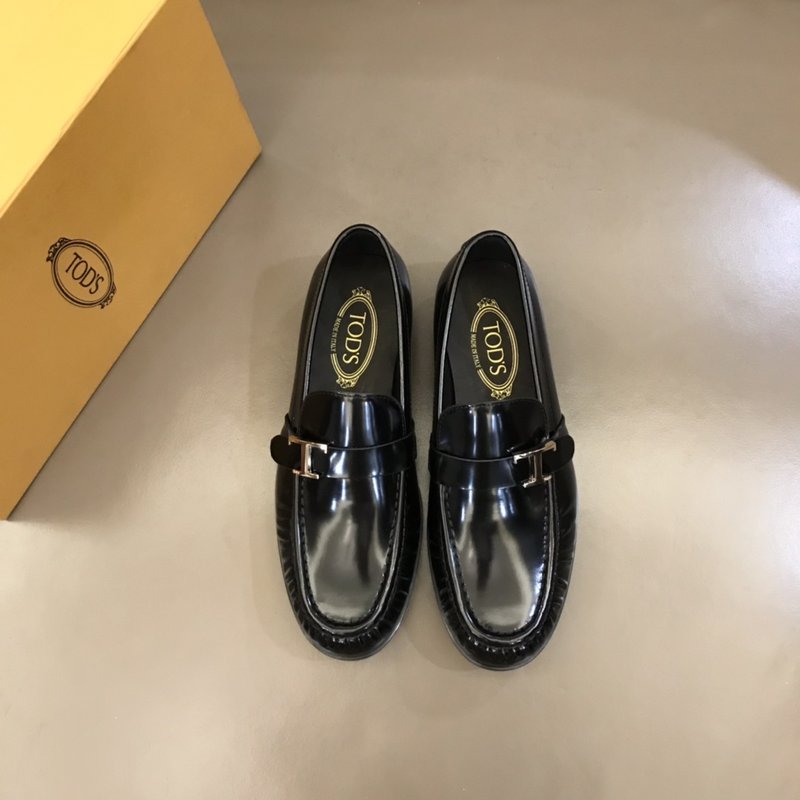 TOD'S 남성 수제 가죽 로퍼 구두 001-229016