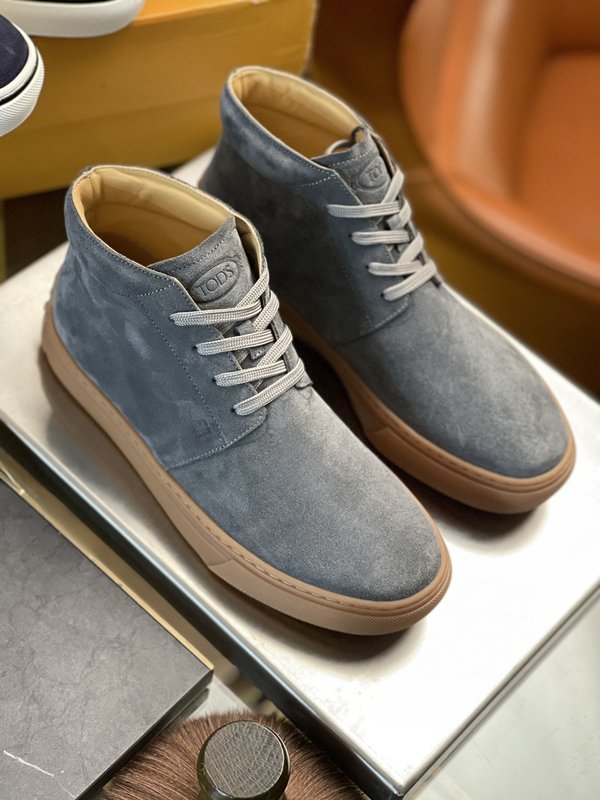 Tod's 스웨이드 가죽 하이톱 운동화 001-229017