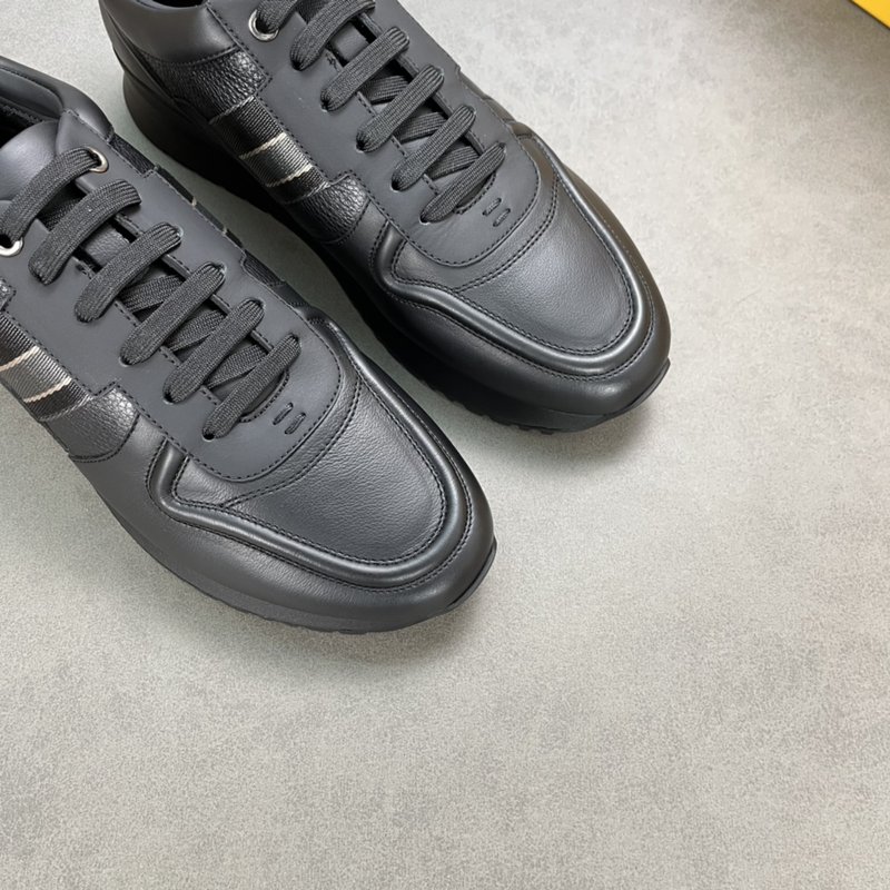TodS 가을 겨울 송아지 가죽 캐주얼 남성화 001-229018