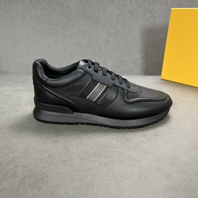 TodS 가을 겨울 송아지 가죽 캐주얼 남성화 001-229018