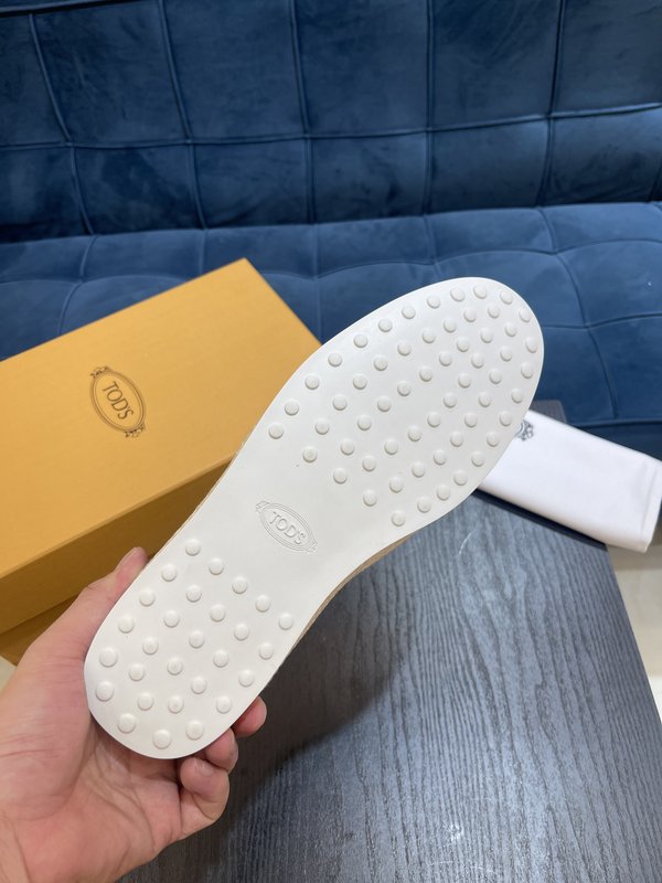 TOD'S 2022SS 남성 가죽 로퍼 001-229019