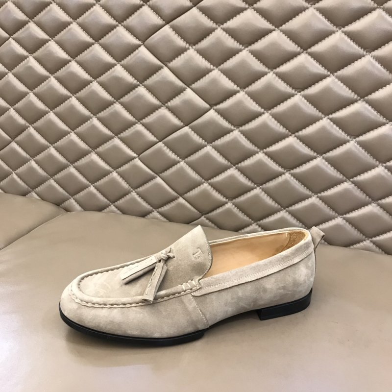 Tod's 토즈 남성 수입 스웨이드 로퍼 001-229027