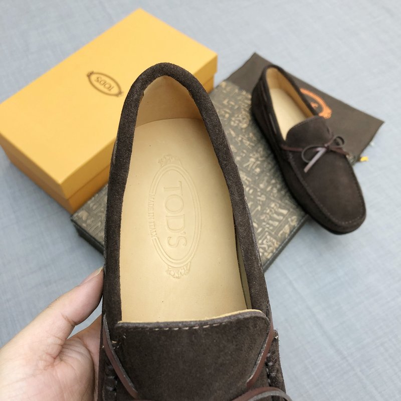 Tods 남성 스웨이드 로퍼 001-229040