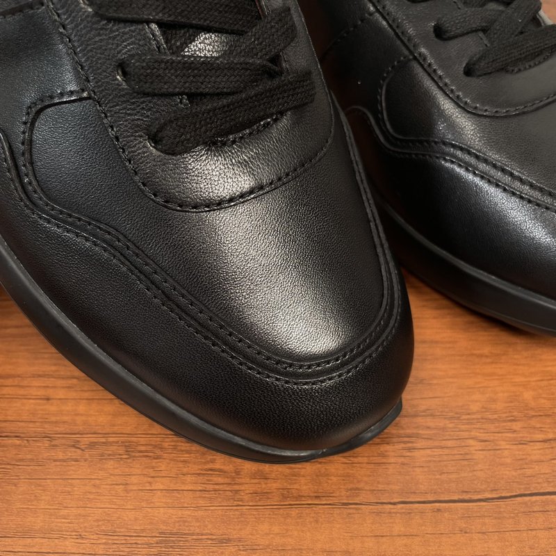 TOD'S 토즈 남성 가죽 캐주얼 운동화 001-229041