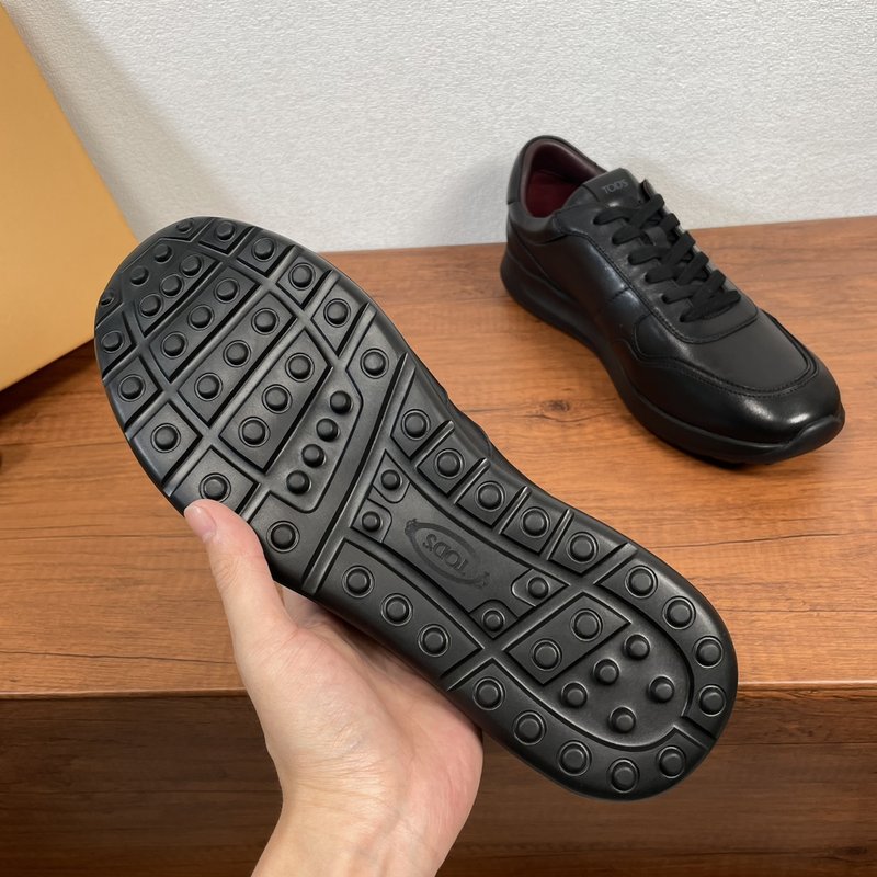 TOD'S 토즈 남성 가죽 캐주얼 운동화 001-229041