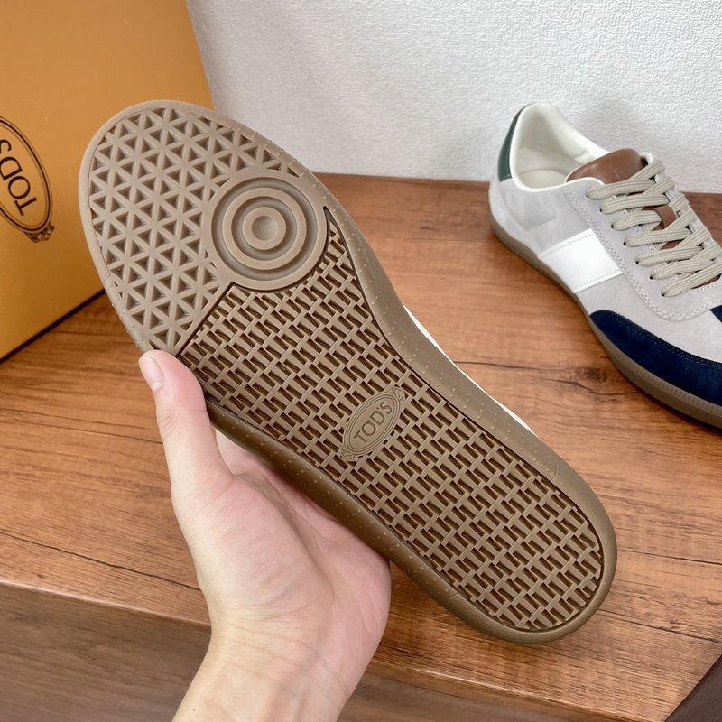 TOD'S Tabs 스웨이드 레저 스니커즈 001-229043
