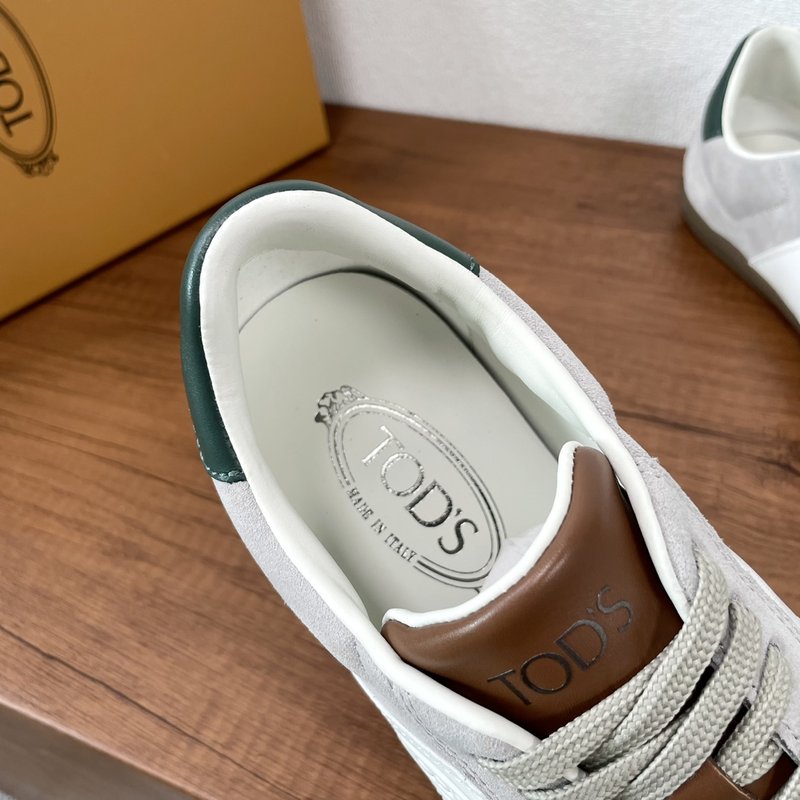 TOD'S Tabs 스웨이드 레저 스니커즈 001-229043