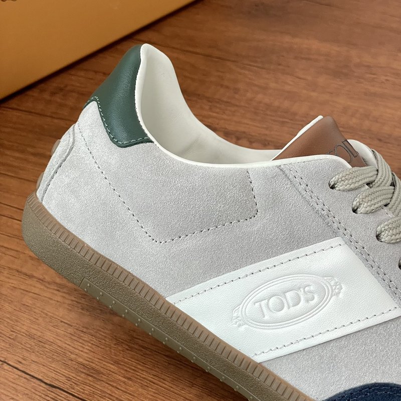 TOD'S Tabs 스웨이드 레저 스니커즈 001-229043