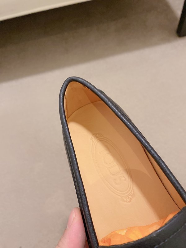 TODS 토즈 이탈리아 수입 사슴 가죽 로퍼 001-229044