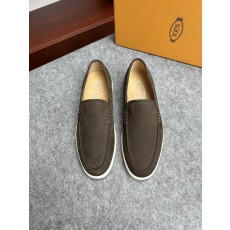 TODS 남성 스웨이드 로퍼 구두 001-229048