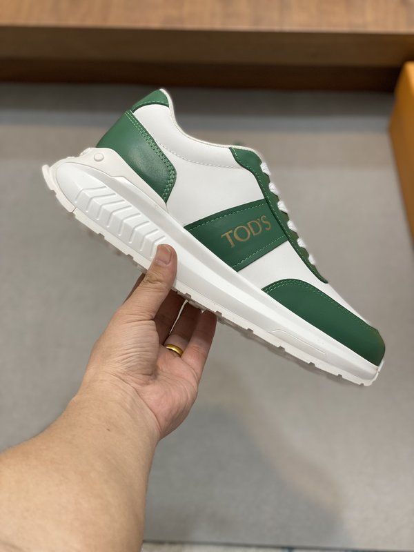 Tods 남성 스웨이드 레저 운동화 001-229049