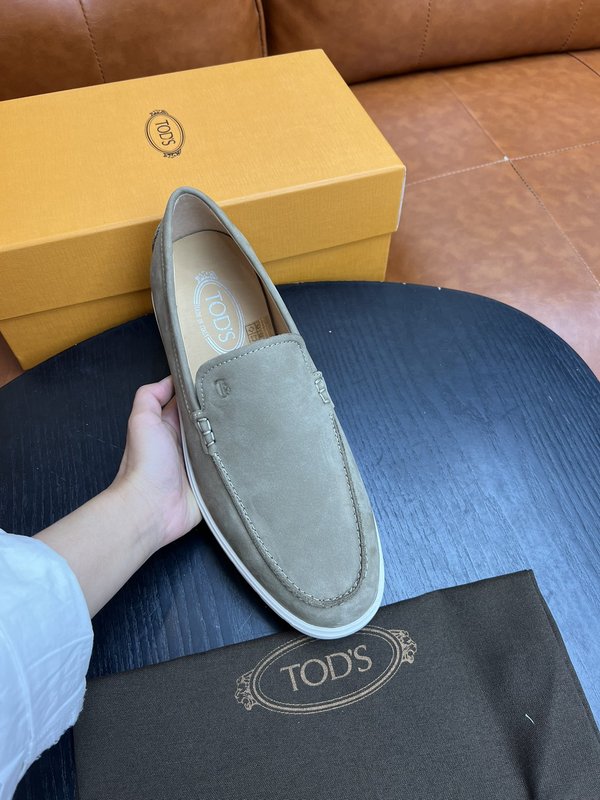 TOD'S 토즈 남성 스웨이드 로퍼 슈즈 001-229053