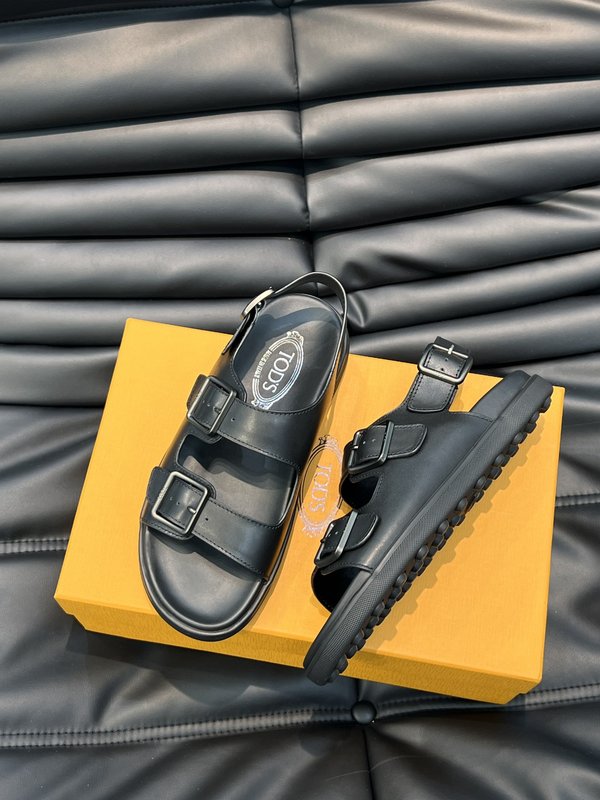 Tod's 남성 수입 소가죽 샌들 001-229058