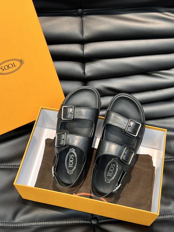 Tod's 남성 수입 소가죽 샌들 001-229058