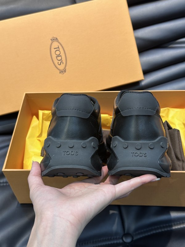 Tod'S 남성 이탈리아 가죽 운동화 001-229059