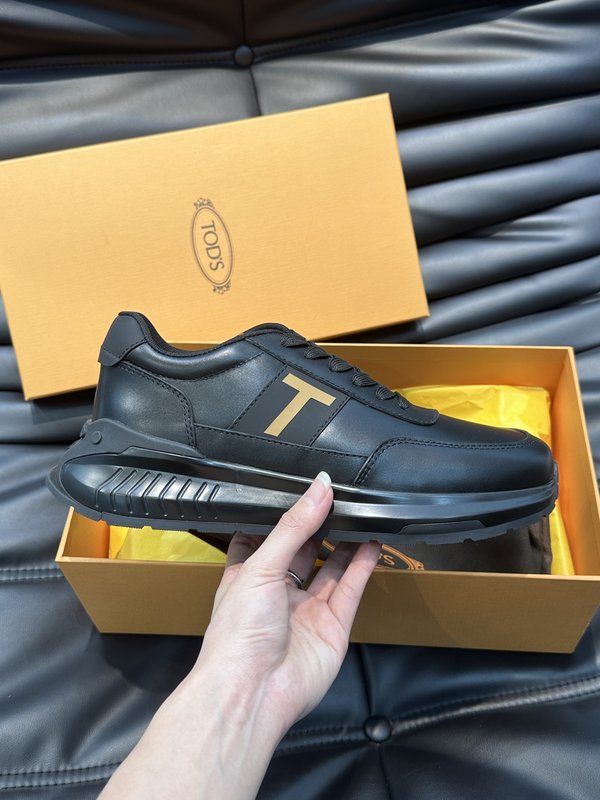 Tod'S 남성 이탈리아 가죽 운동화 001-229059