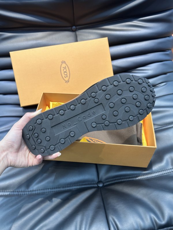 Tod'S 남성 이탈리아 가죽 운동화 001-229059