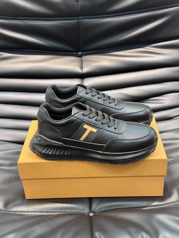 Tod'S 남성 이탈리아 가죽 운동화 001-229059