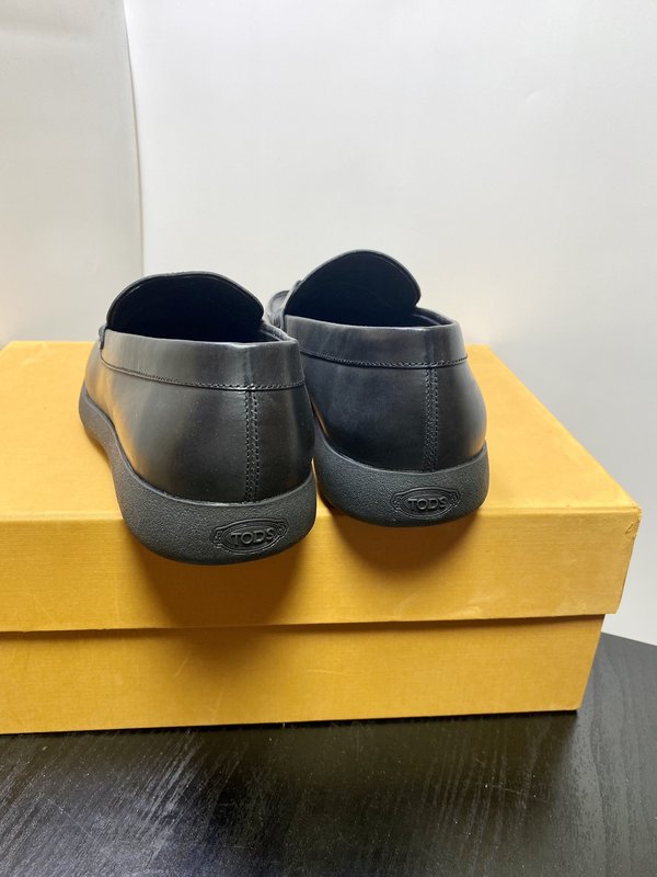 TODS 남성 캐주얼 로퍼 스웨이드 001-229061