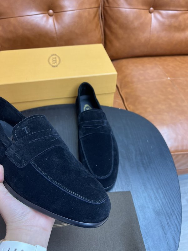 TOD'S 토드스 수입 스웨이드 가죽 로퍼 001-229062
