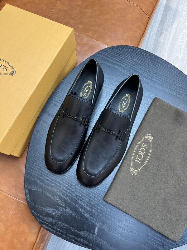 TODS 남성 경량 가죽 로퍼 구두 001-229063