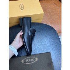 TODS 남성 경량 가죽 로퍼 구두 001-229063