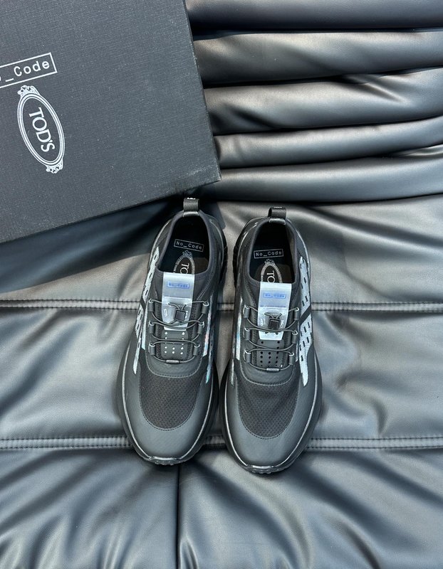 Tod's 남성 캐주얼 조깅 운동화 001-229074
